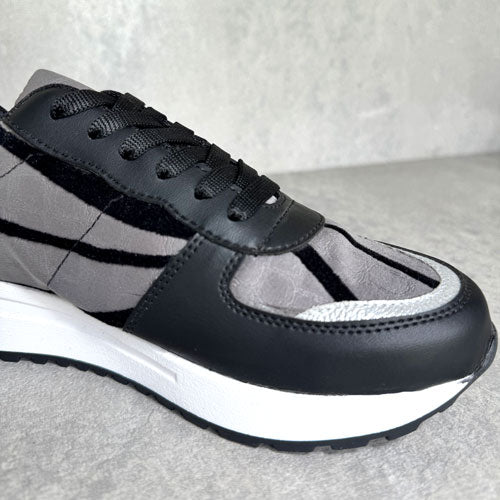 Tenis sombra