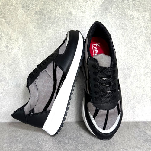 Tenis sombra