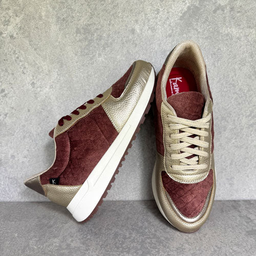 Tenis Vichada vino
