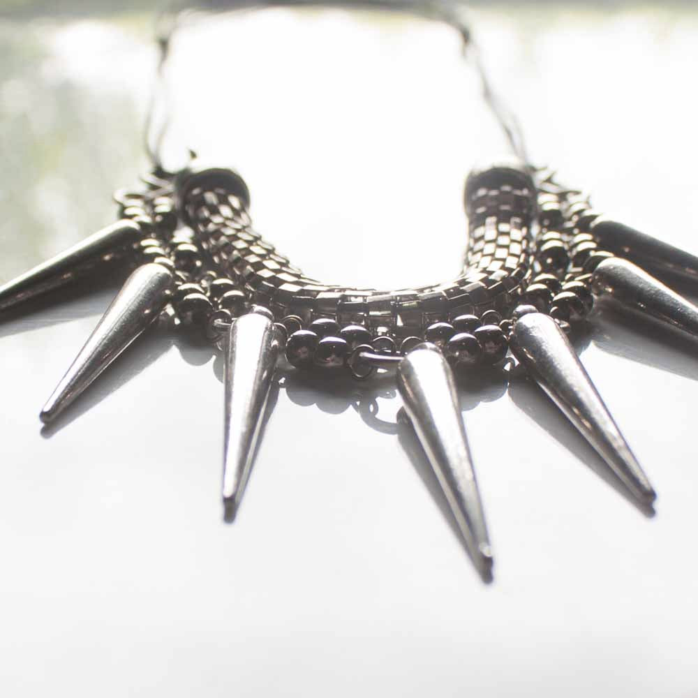 Collar chuzos