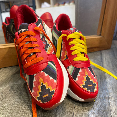 Tenis azteka rojo