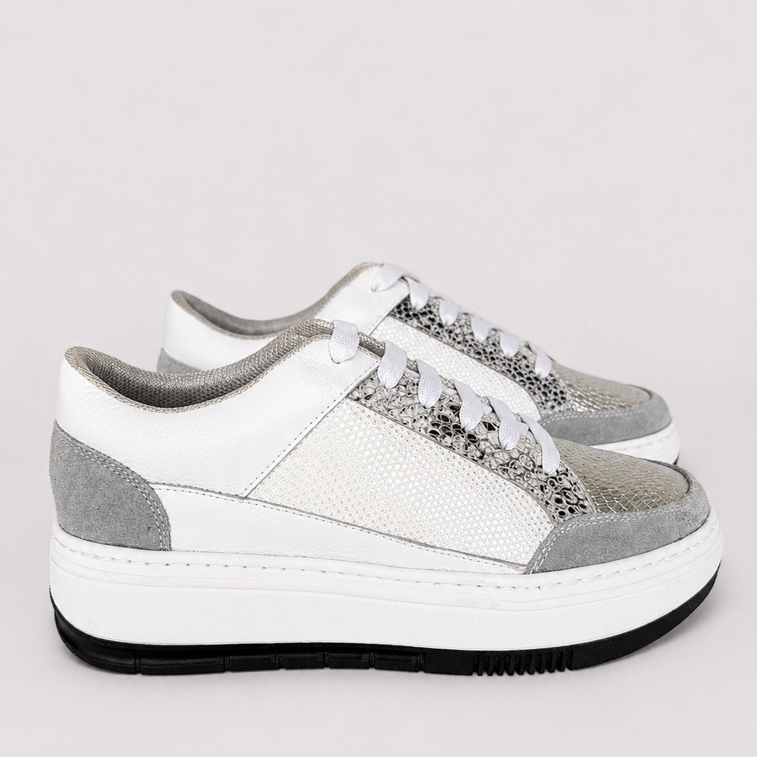 Tenis blanco plata