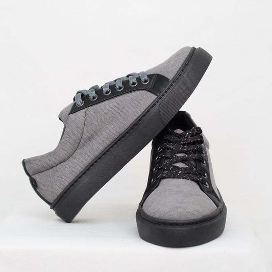 Pascual gray tennis shoes