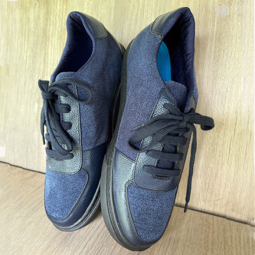 Tenis azules hombre