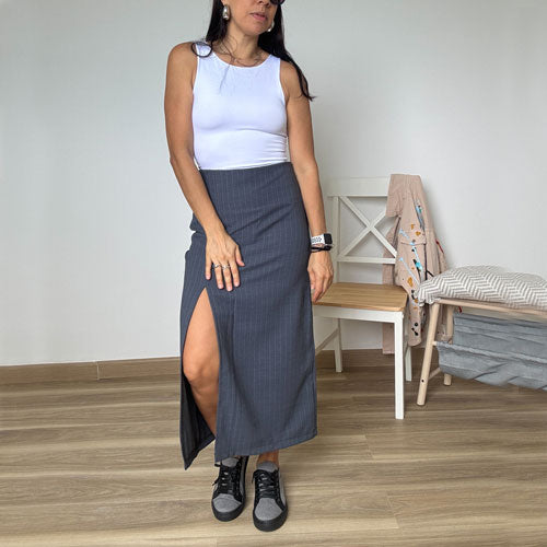 Falda lapiz gris