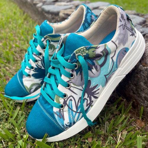 Magnolia Turkish Tennis Shoes