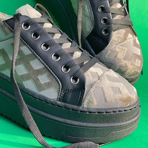 Berlin high tennis shoes