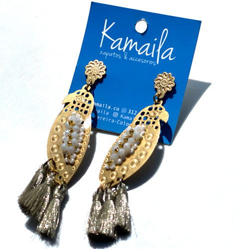Aretes papagayos